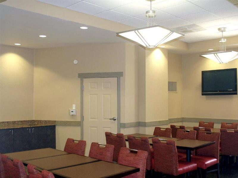 Extended Stay America Suites - San Rafael - Francisco Blvd East Екстер'єр фото
