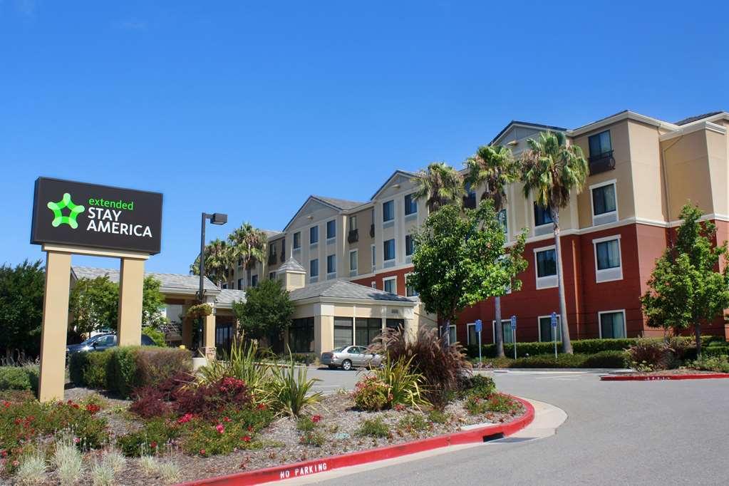 Extended Stay America Suites - San Rafael - Francisco Blvd East Екстер'єр фото