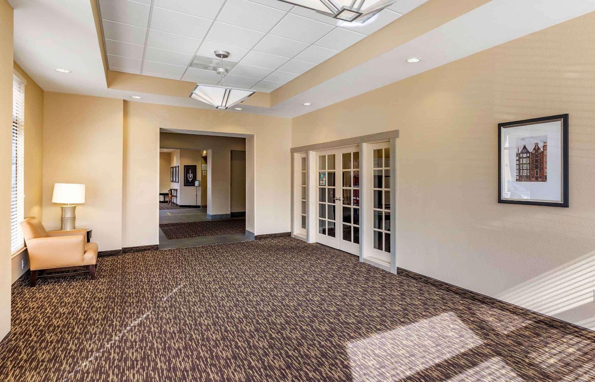 Extended Stay America Suites - San Rafael - Francisco Blvd East Екстер'єр фото
