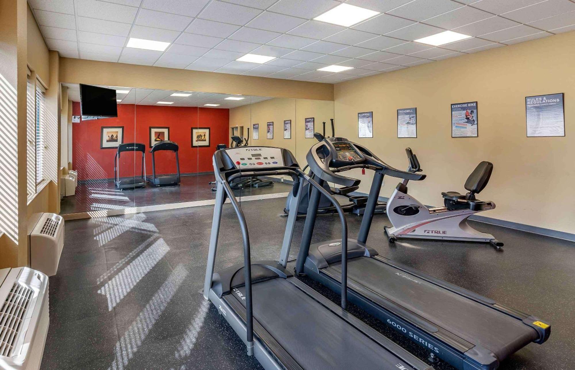 Extended Stay America Suites - San Rafael - Francisco Blvd East Екстер'єр фото