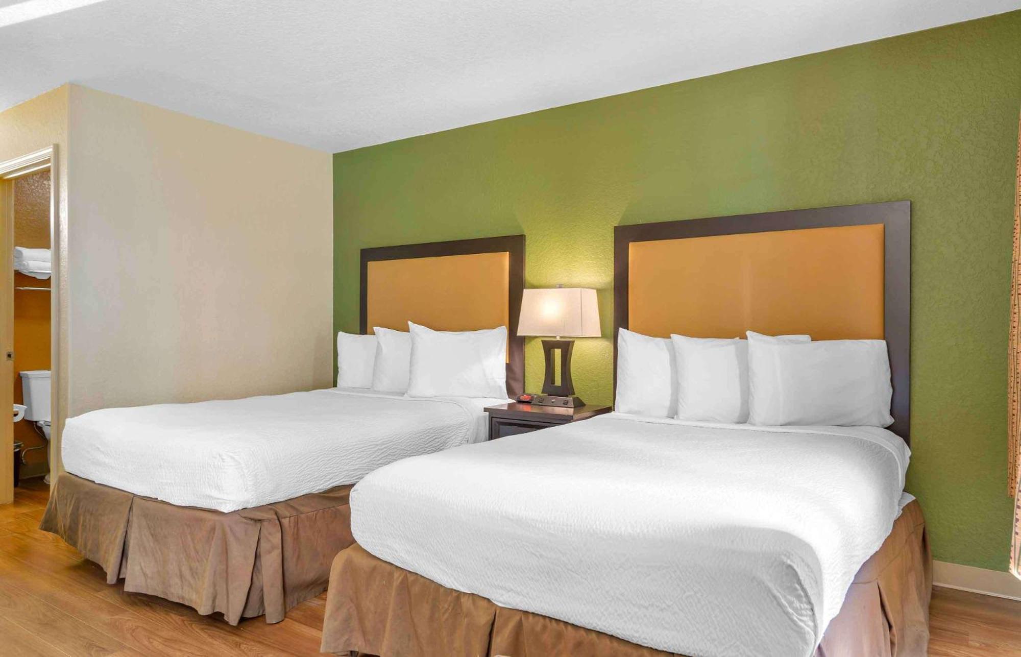Extended Stay America Suites - San Rafael - Francisco Blvd East Екстер'єр фото