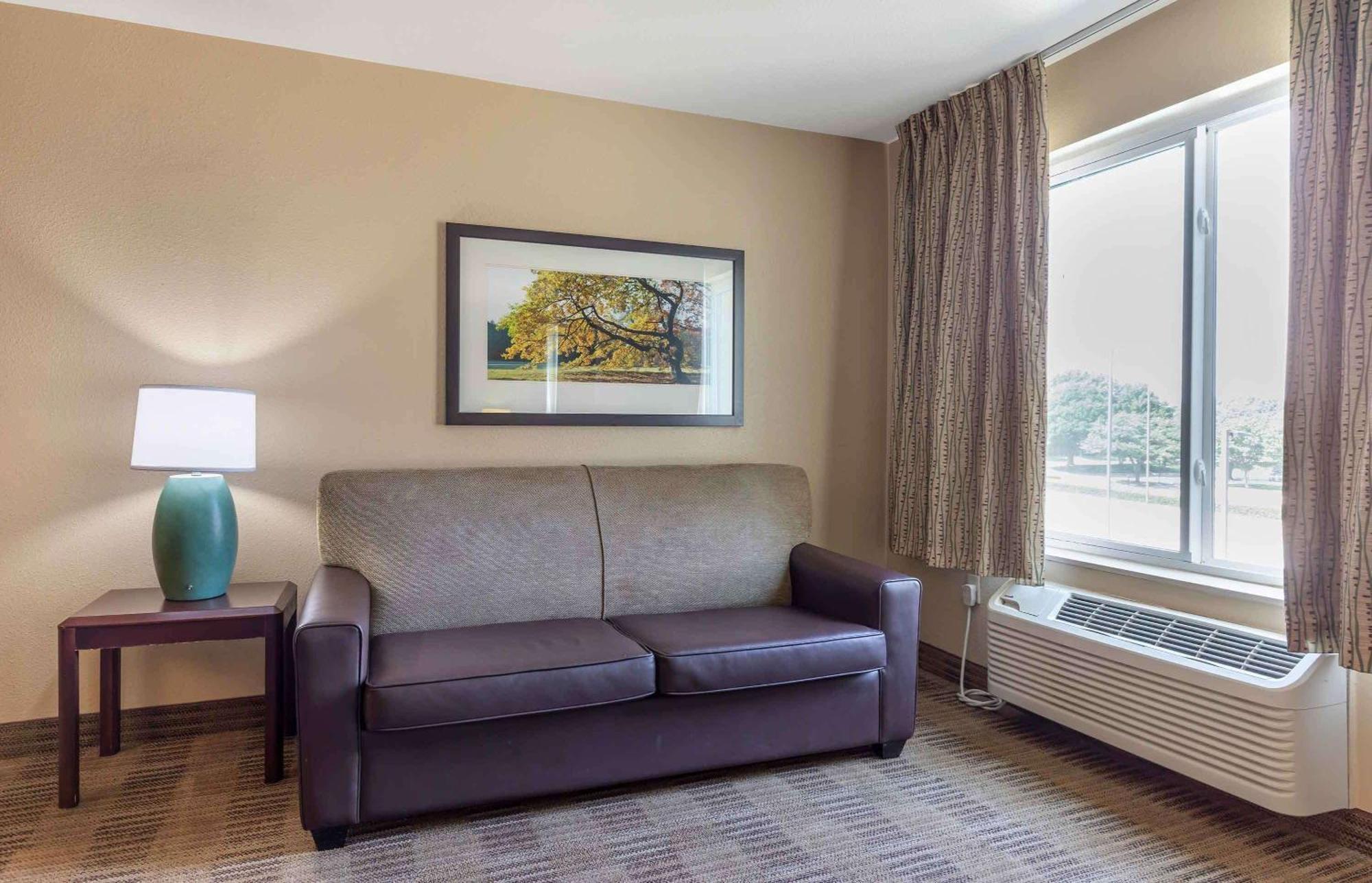 Extended Stay America Suites - San Rafael - Francisco Blvd East Екстер'єр фото