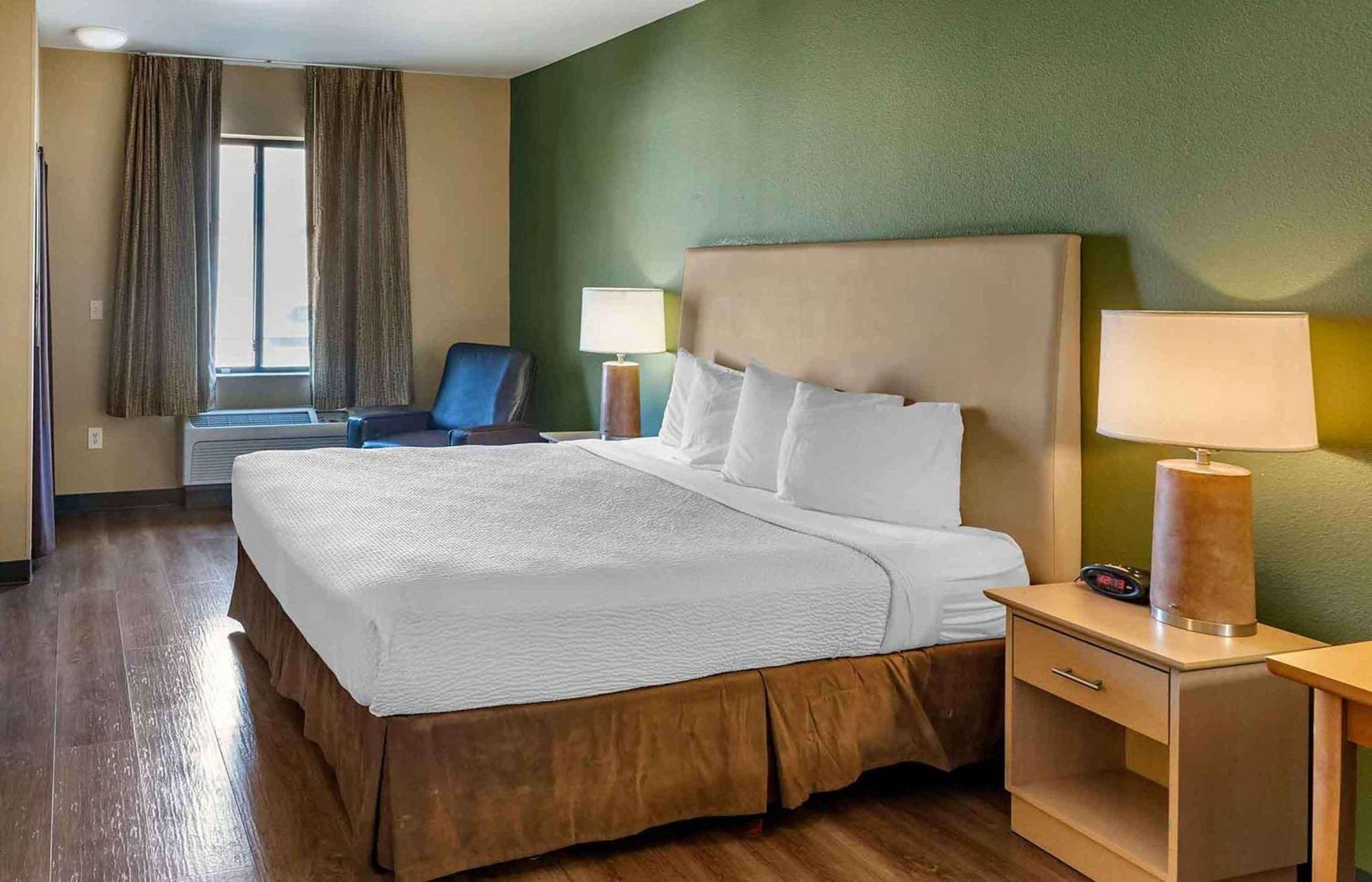 Extended Stay America Suites - San Rafael - Francisco Blvd East Екстер'єр фото