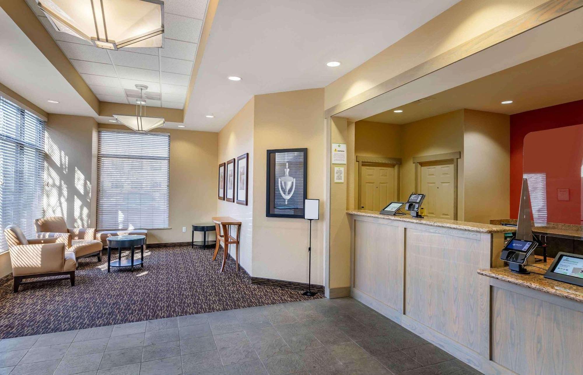 Extended Stay America Suites - San Rafael - Francisco Blvd East Екстер'єр фото